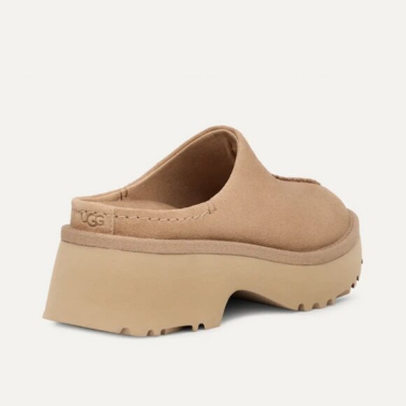 UGG Women's New Heights Clog - Picture 2 of 6